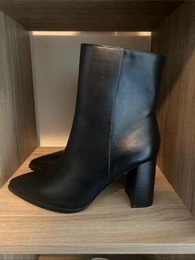 Express Black Leather High Block Heel Ankle Boots